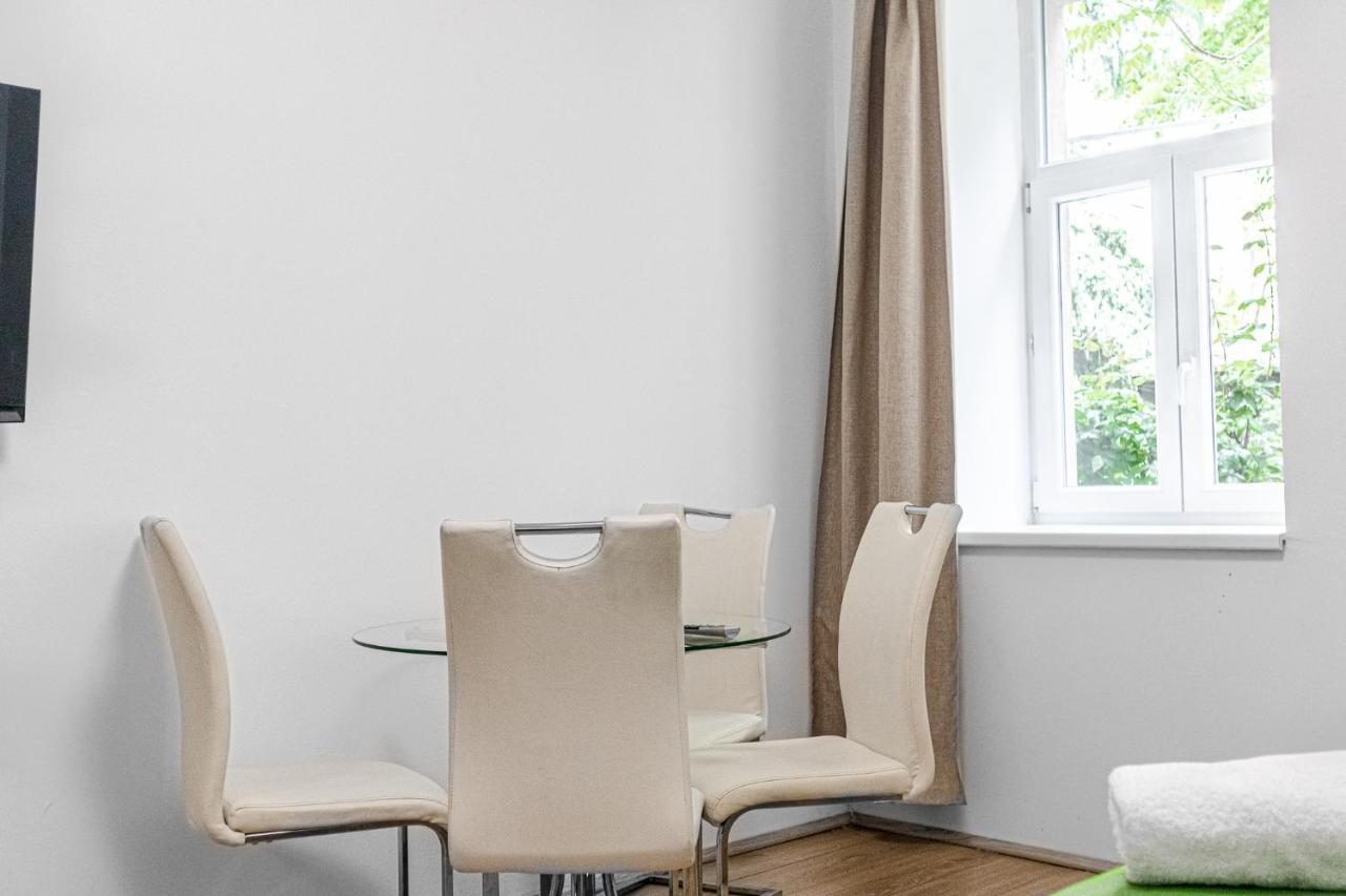 Delightful 2Br Shared Apartment - Ideal For Longstays Viena Exterior foto